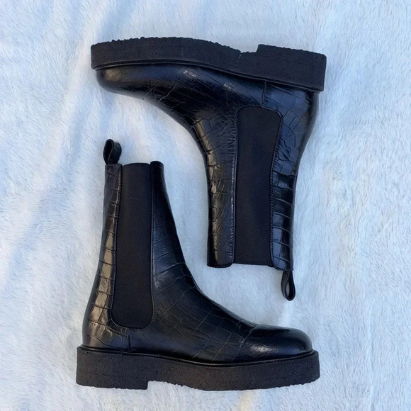 NWOT STAUD Palamino Chelsea Boot CROC-EMBOSSED PLATFORM BLACK Size EU 35 - Picture 3 of 8